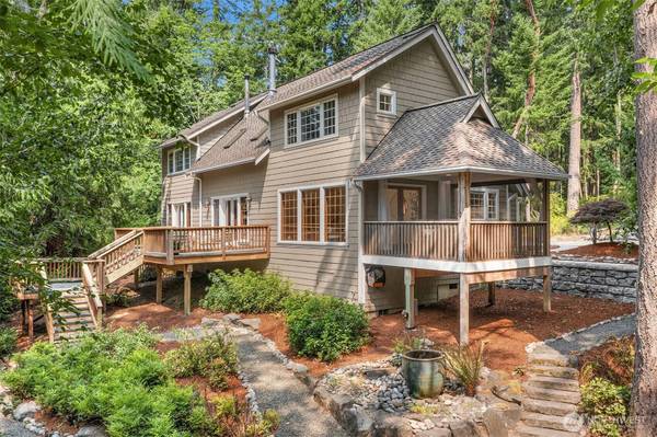 13310 SW Madrona RD, Vashon, WA 98070