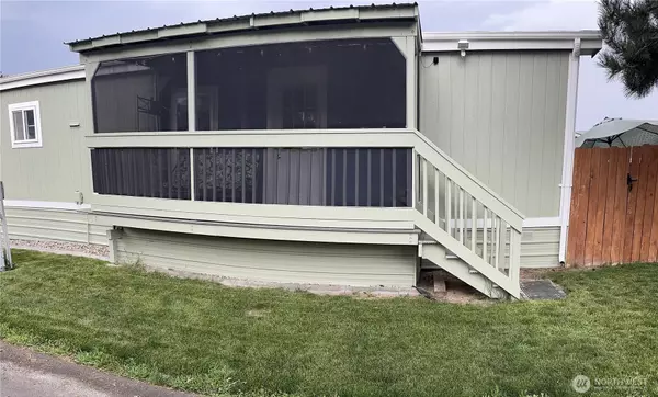 Moses Lake, WA 98837,3211 W Wapato DR #33