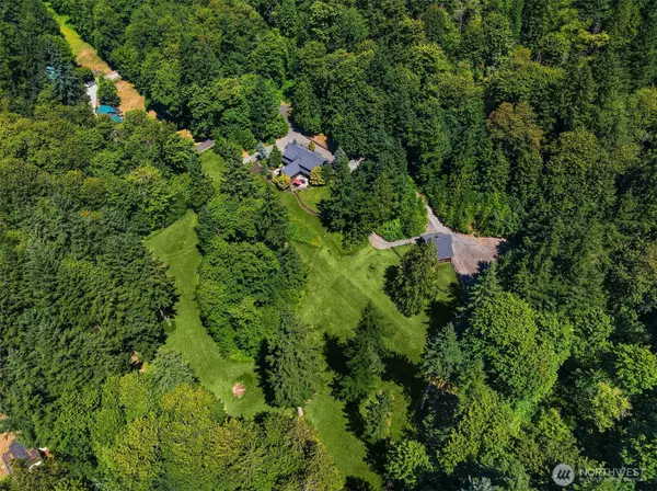 24211 SE 106th PL, Issaquah, WA 98027
