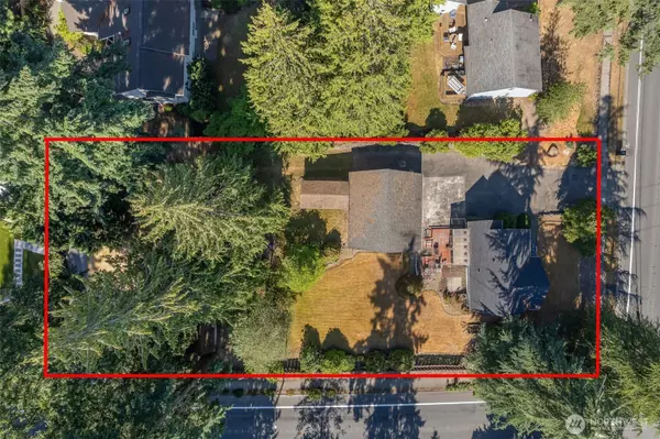 13853 NE 80th ST, Redmond, WA 98052
