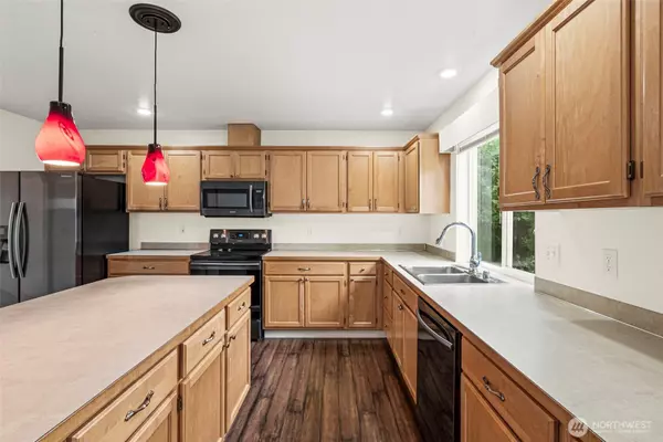 Puyallup, WA 98375,19011 89th AVE E