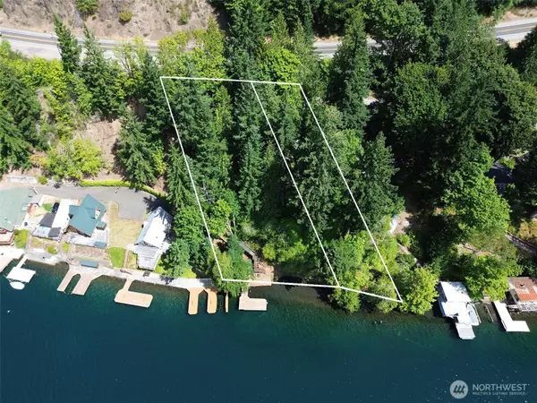 Port Angeles, WA 98363,71 Glen LN