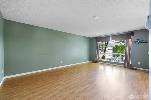 Seatac, WA 98188,3425 S 176th ST #144
