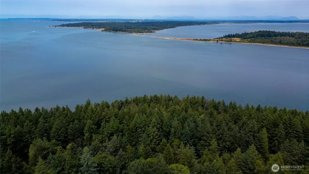 0 Seacrest DR, Lummi Island, WA 98262