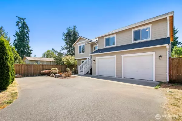 Port Orchard, WA 98366,7166 E Fillmore ST