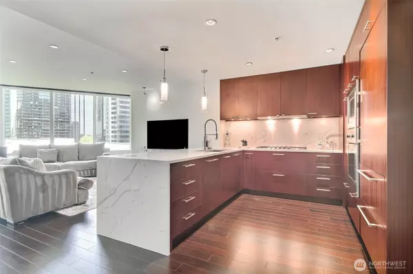 Bellevue, WA 98004,10700 NE 4th ST #1006