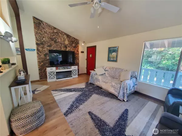 Ocean Shores, WA 98569,1000 Mt.Olympus AVE SE