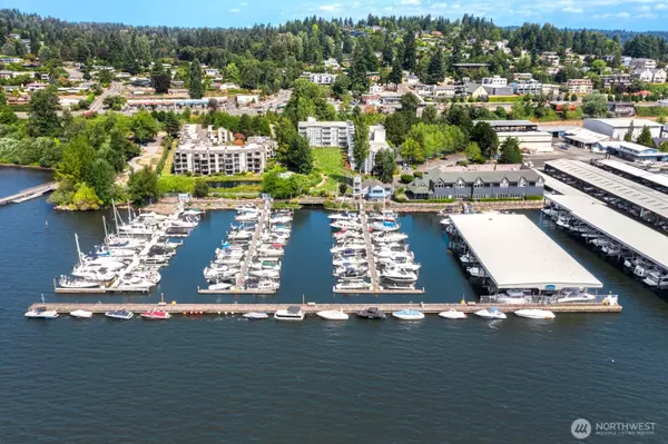 Kenmore, WA 98028,6155 NE 175th ST #227