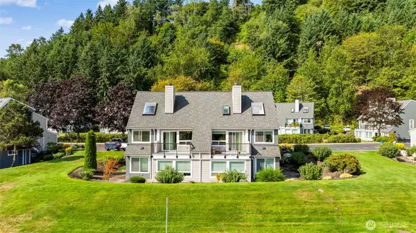24738 45th PL S #5B, Kent, WA 98032