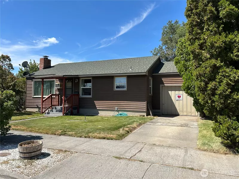 1126 W Columbia Ave, Moses Lake, WA 98837
