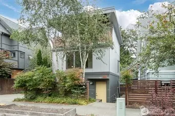 106 30th AVE, Seattle, WA 98122