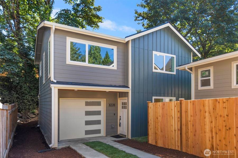 8228 Meridian AVE N, Seattle, WA 98103