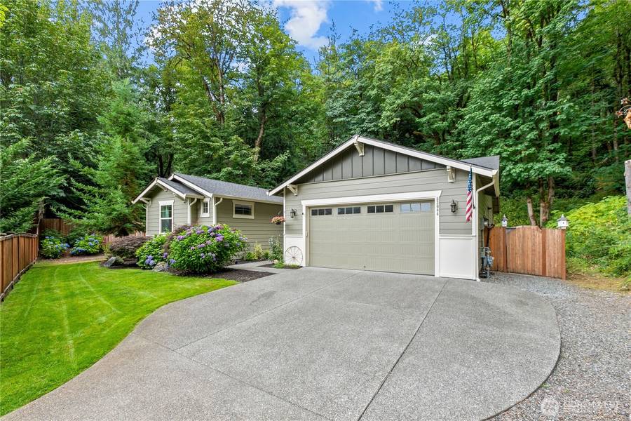 33084 NE 52nd ST, Carnation, WA 98014