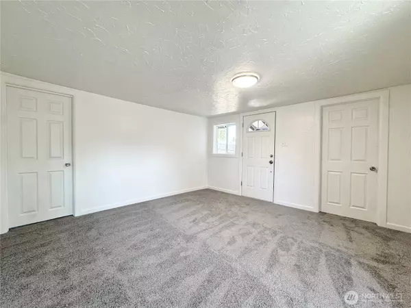 Kelso, WA 98626,1207 N 13th AVE