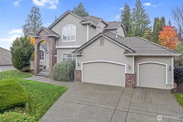 1811 Crystal Lane LOOP SE, Puyallup, WA 98374