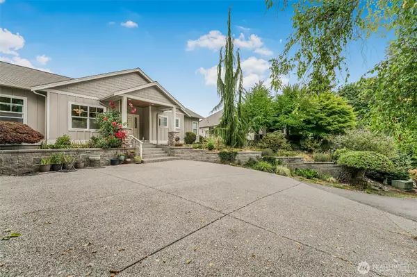 Camano Island, WA 98282,941 Cambell ST