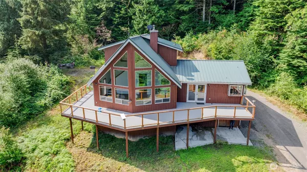 34125 SE 327th PL, Ravensdale, WA 98051