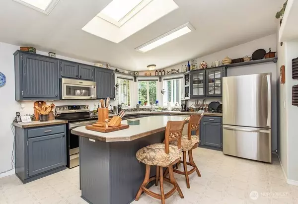Sequim, WA 98382,572 Critter Country TRL