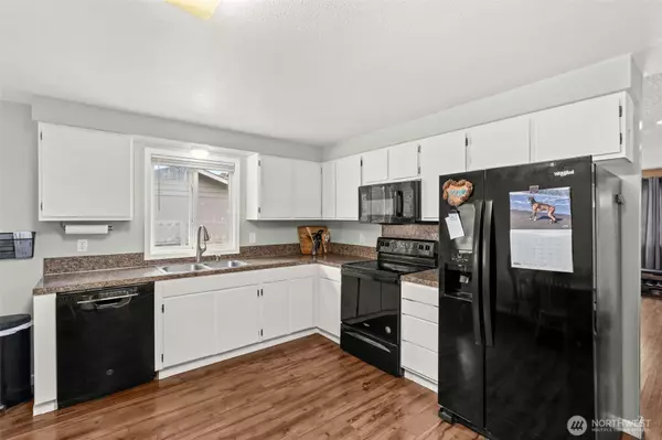 Elma, WA 98541,630 N 11Th