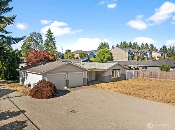 9005 128th ST E, Puyallup, WA 98373