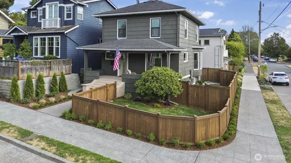 101 N 51st ST, Seattle, WA 98103