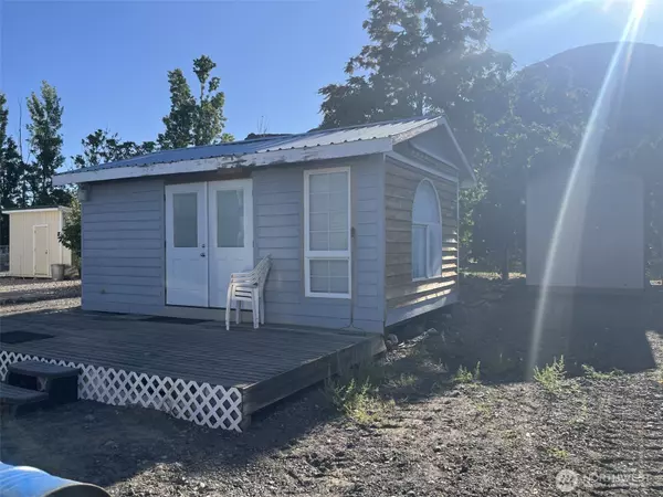 859 Hunter AVE SW, Quincy, WA 98848