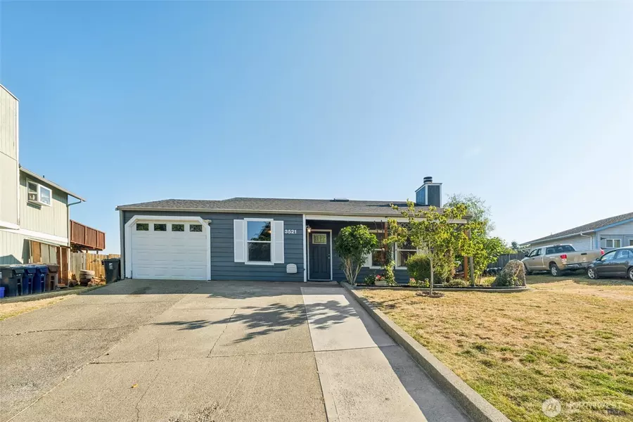 3521 50th AVE NE, Tacoma, WA 98422