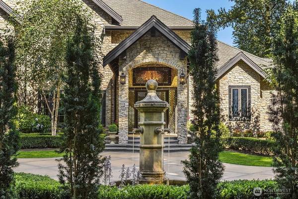 20220 NE 133rd ST, Woodinville, WA 98077