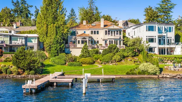 4640 95th AVE NE, Yarrow Point, WA 98004