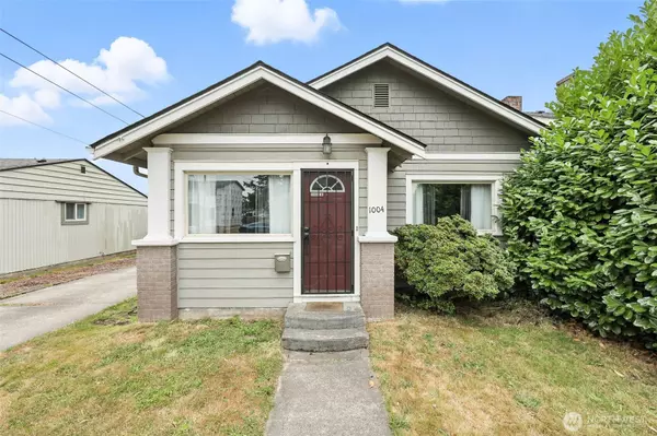 1004 S 5th AVE, Kelso, WA 98626