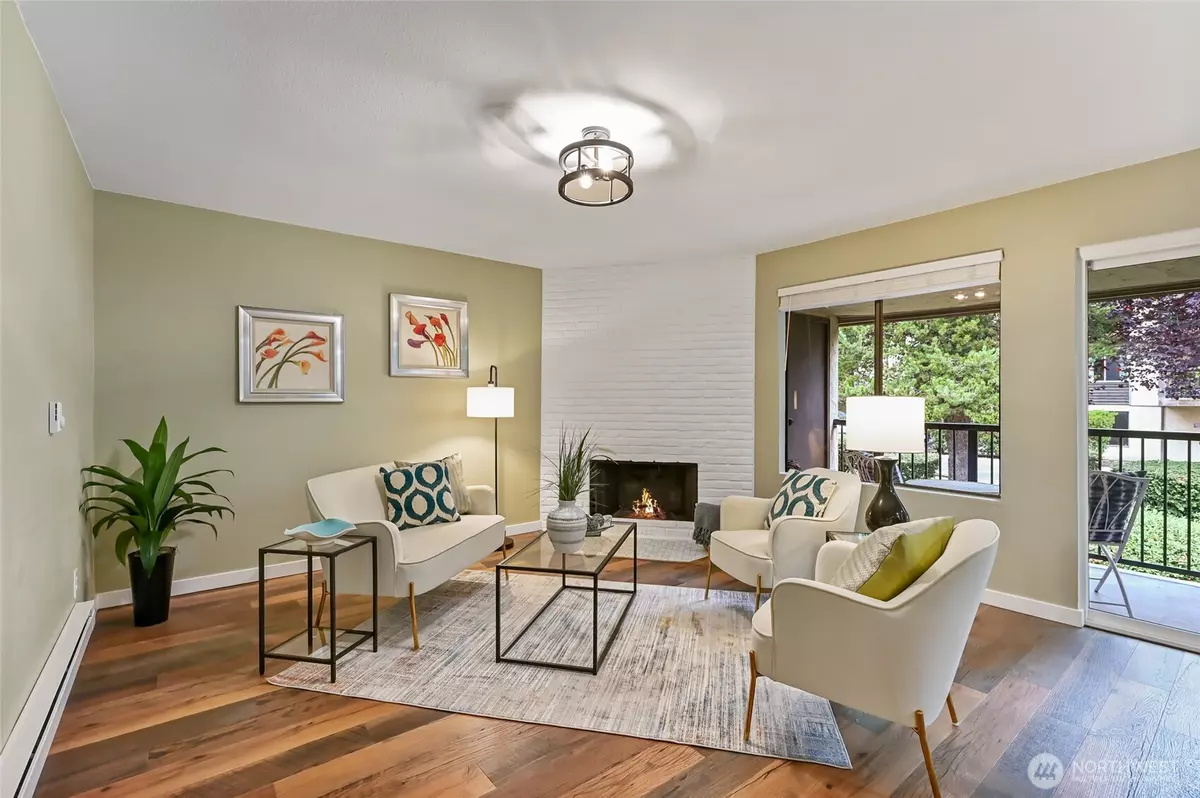 Kirkland, WA 98034,14510 124th AVE NE #52G