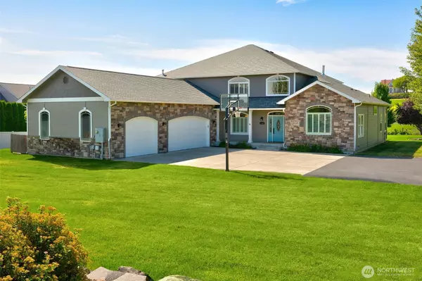 Yakima, WA 98908,12003 Summit Haven PL