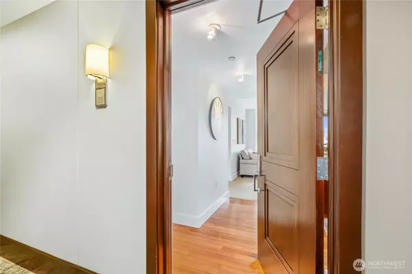 Bellevue, WA 98004,650 Bellevue WAY NE #2505