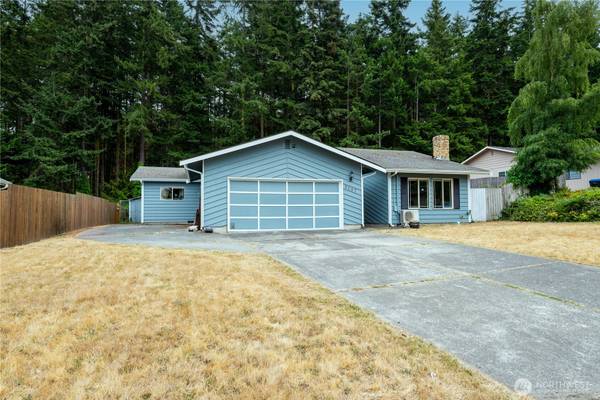 2107 Driftwood PL, Port Angeles, WA 98363