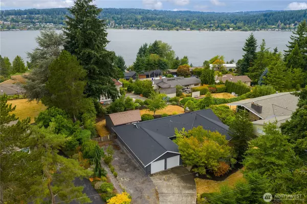 15629 62nd PL NE, Kenmore, WA 98028