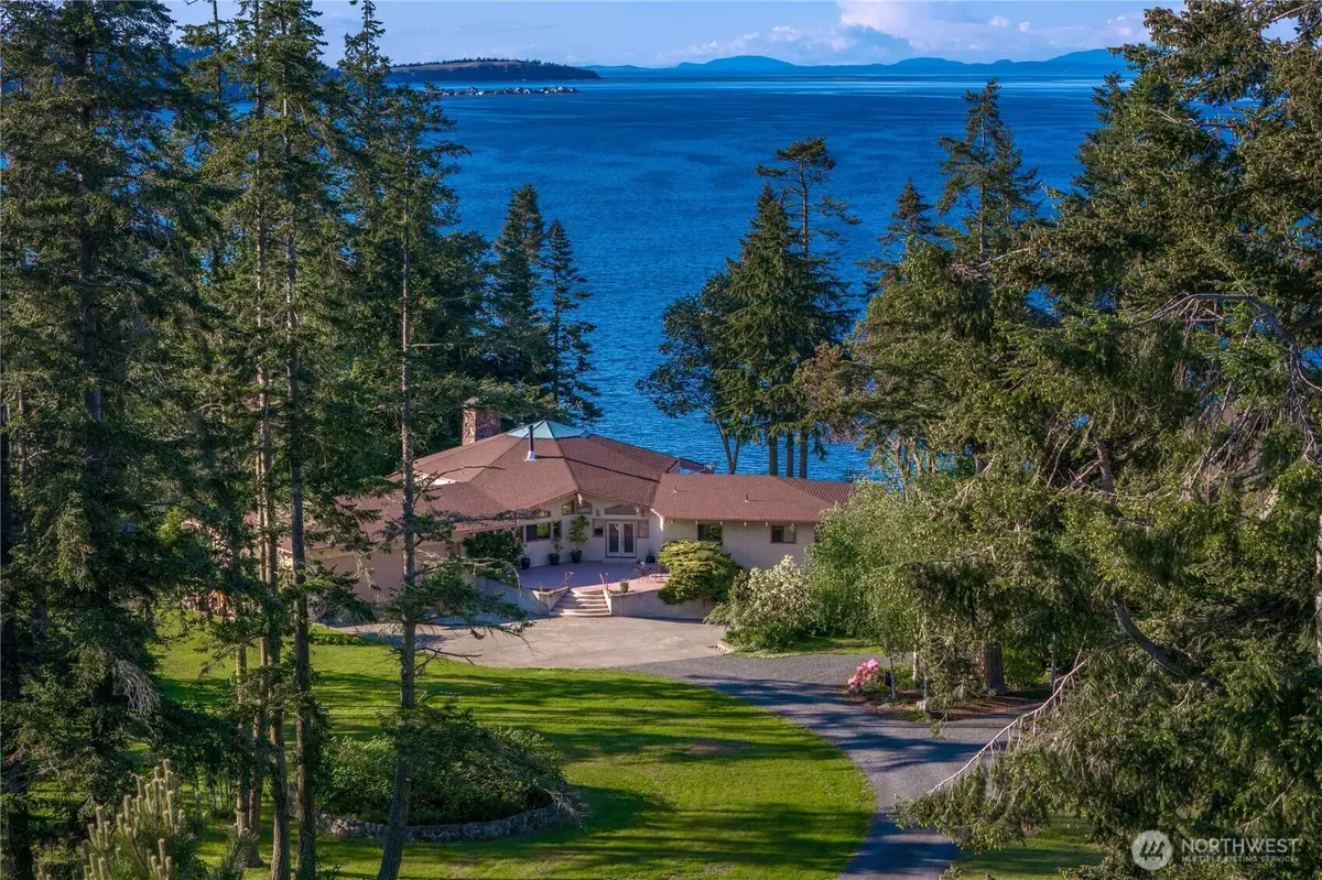 Sequim, WA 98382,491 Bachelor RD