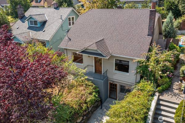 4725 4th AVE NE, Seattle, WA 98105