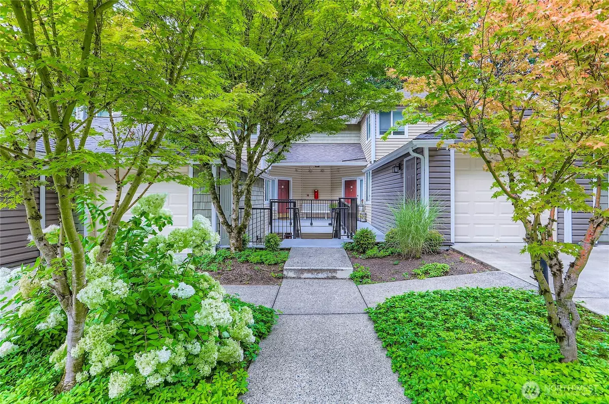 Issaquah, WA 98027,5000 NW Village Park Drive #B-111