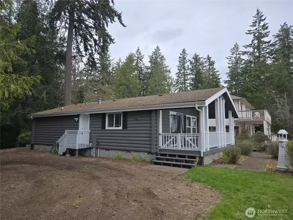 7021 Cliff AVE SW, Longbranch, WA 98351