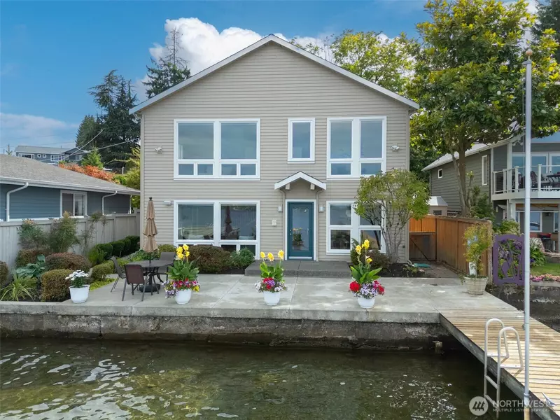 11204 Rainier AVE S, Seattle, WA 98178