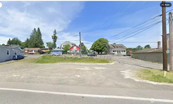 12203 N Lakeshore DR, Lake Stevens, WA 98258
