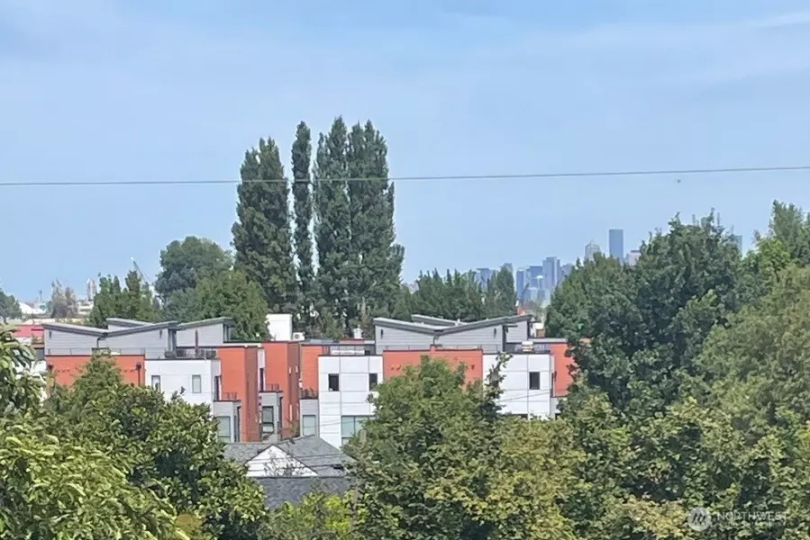 547 S Trenton ST, Seattle, WA 98108