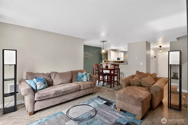 Federal Way, WA 98003,2100 S 336th ST #B - 2