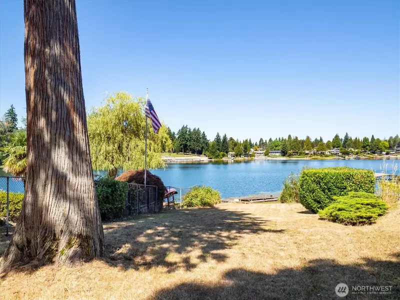 3220 S 198th ST, Seatac, WA 98188