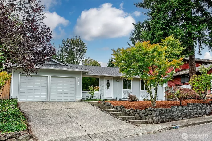 2022 Aberdeen PL SE, Renton, WA 98055