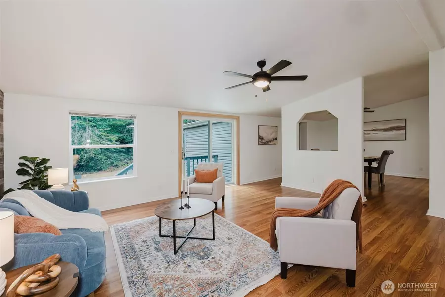 16945 NW Church RD, Seabeck, WA 98380