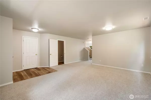 Covington, WA 98042,16432 SE 263rd ST