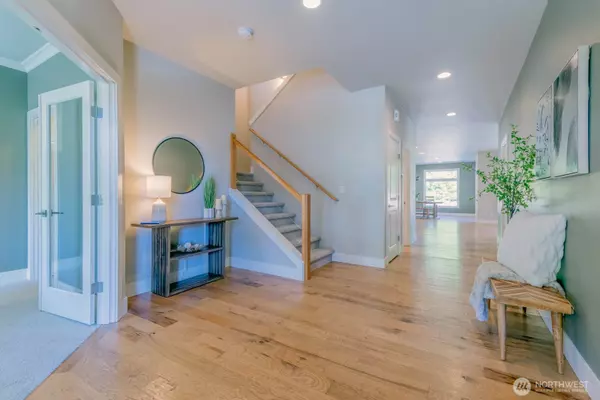 Port Orchard, WA 98366,8009 E Commons CT