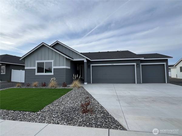 506 N Ruddy ST, Moses Lake, WA 98837
