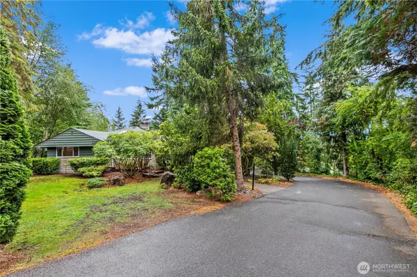 Edmonds, WA 98020,23024 99th AVE W